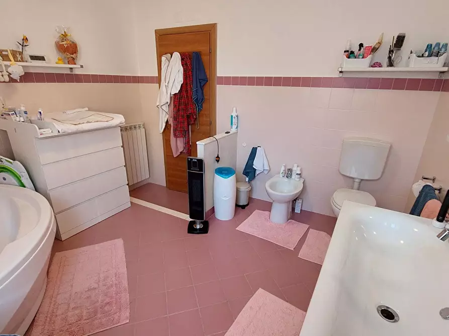 Immagine 22 di Trilocale in vendita  in Corso Luigi Andrea Martinetti a Genova