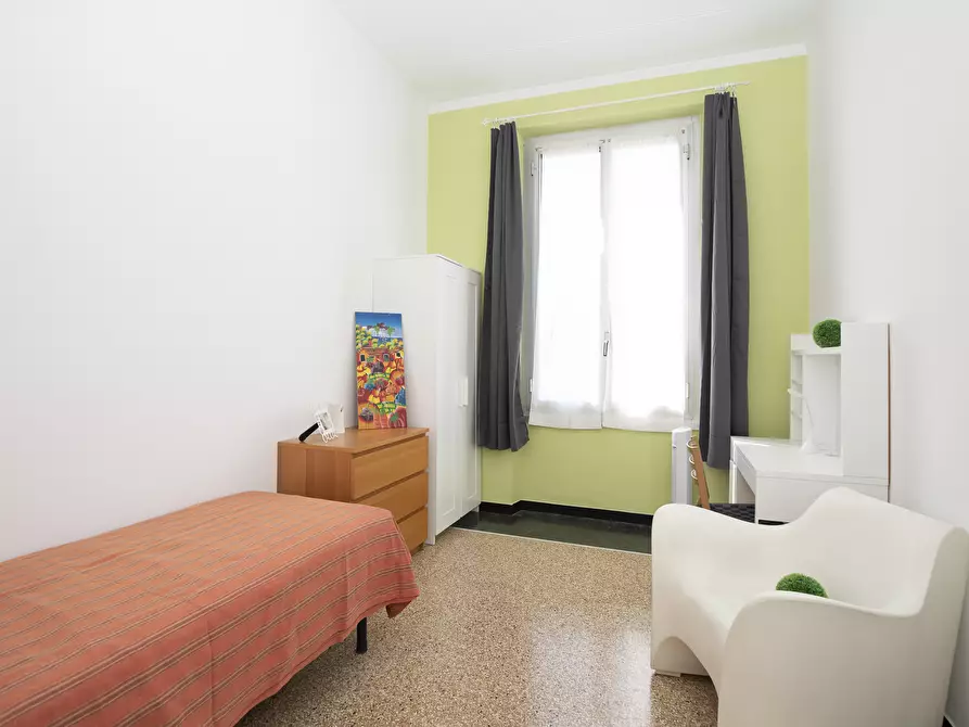 Immagine 14 di Ufficio in vendita  in Via Fieschi a Genova