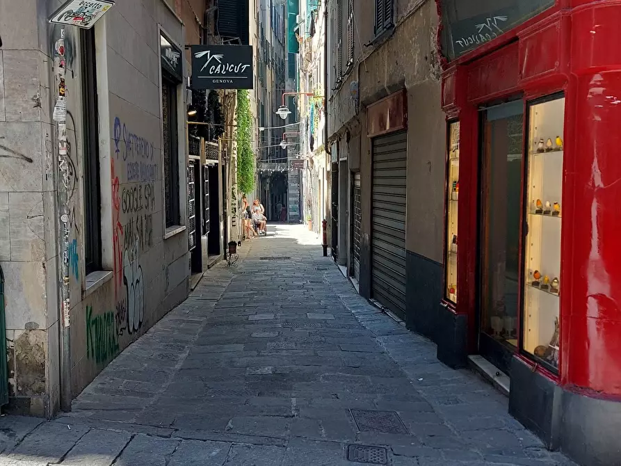Immagine 34 di Bilocale in vendita  in Vico Squarciafico a Genova