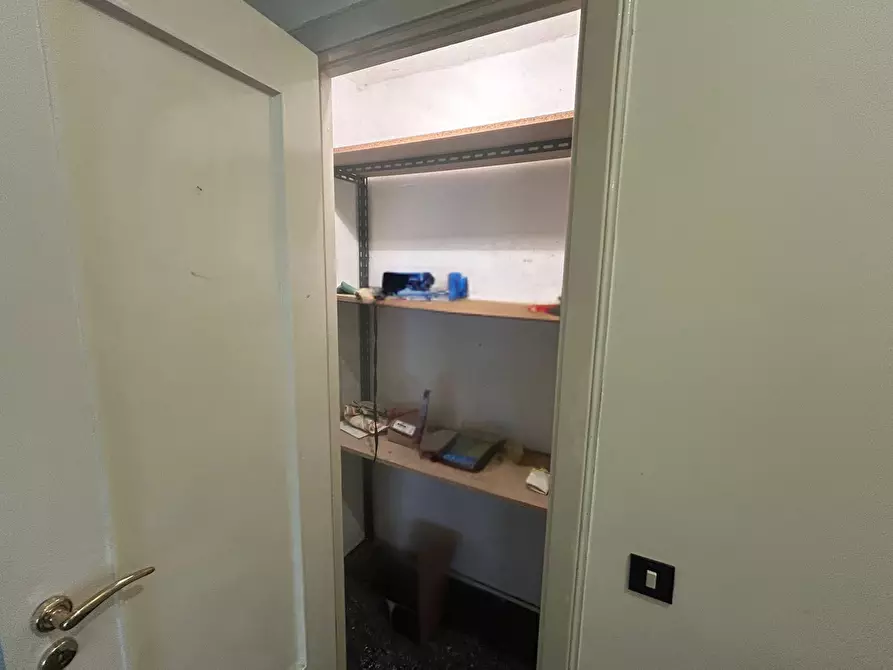 Immagine 7 di Quadrilocale in vendita  in Via Pasquale Berghini 38 a Genova