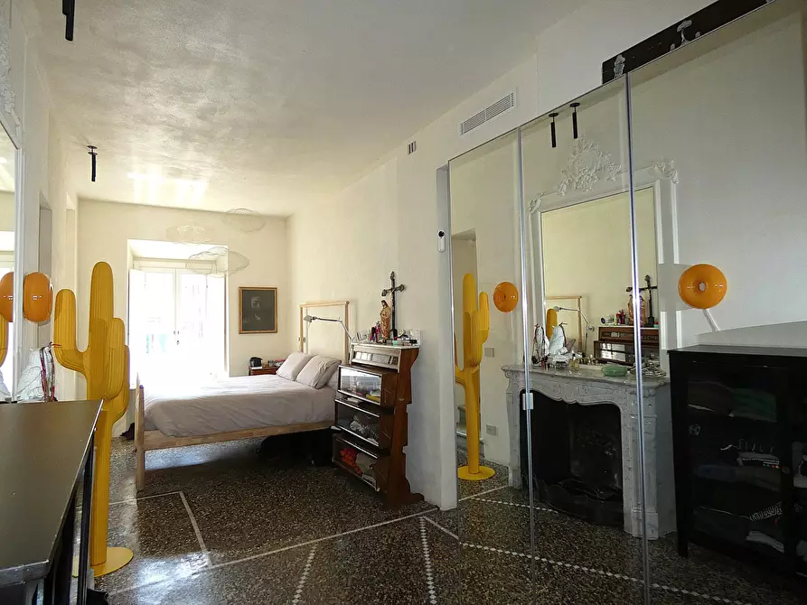 Immagine 21 di Appartamento in vendita  in Campetto 8A a Genova