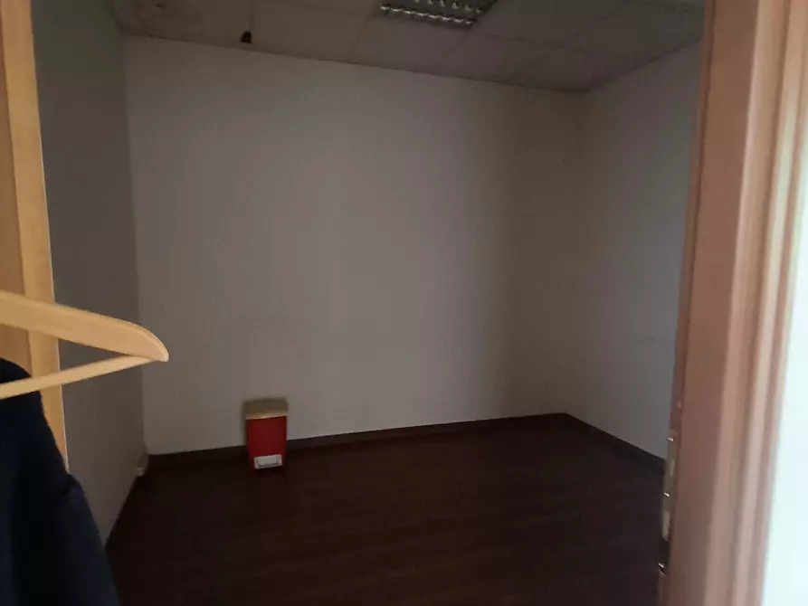 Immagine 38 di Ufficio in affitto  in Via Giuseppe Ungaretti 10 a Genova