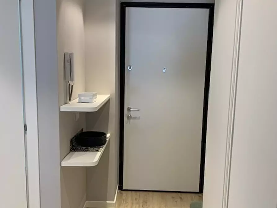 Immagine 35 di Trilocale in vendita  in Via Roma a Alassio