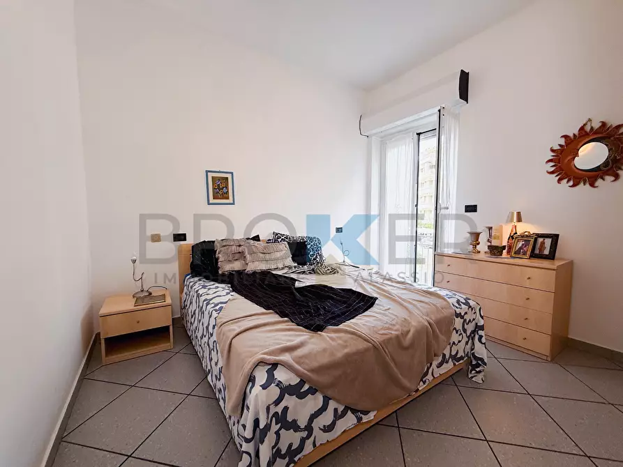 Immagine 2 di Bilocale in vendita  in Via Leonardo da Vinci 254 a Alassio