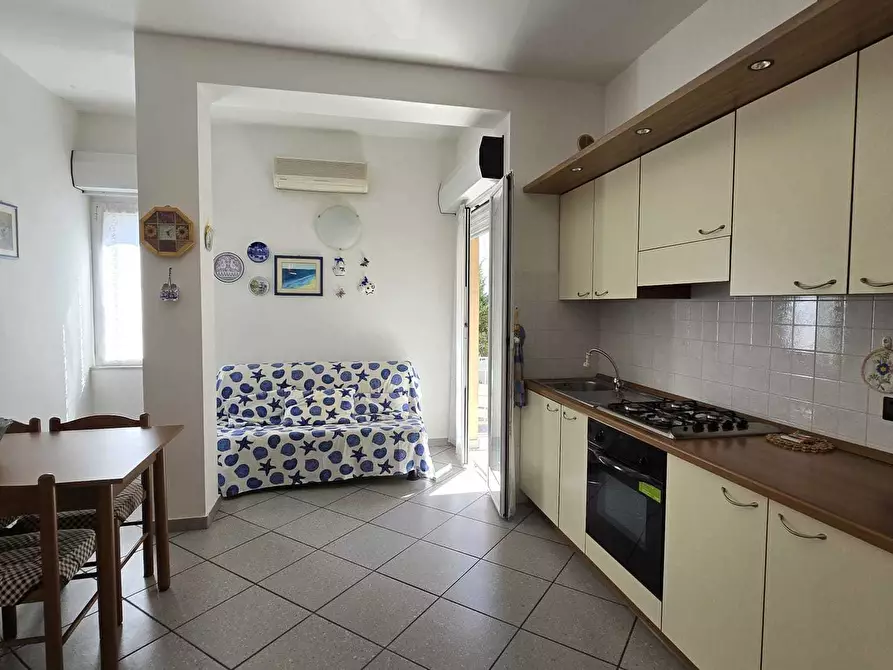 Immagine 4 di Bilocale in affitto  in Via Leonardo da Vinci 254 a Alassio