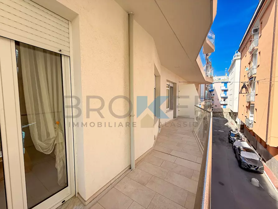 Immagine 4 di Trilocale in affitto  in Via Roma 47 a Alassio