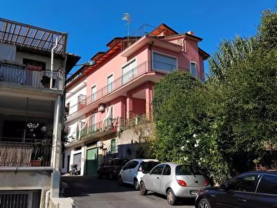 Immagine 17 di Trilocale in vendita  in Via Solferino 110 a Alassio