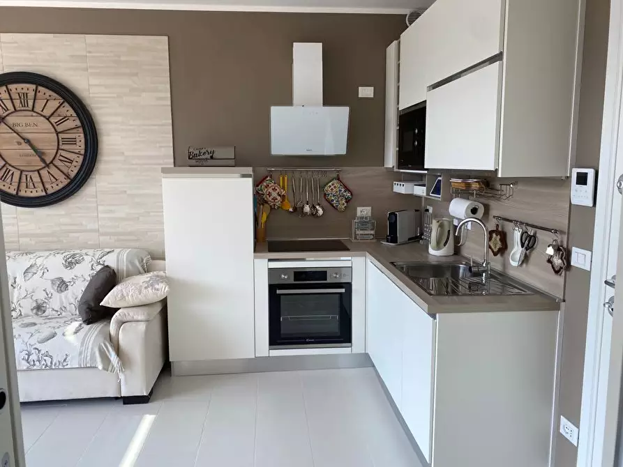 Immagine 5 di Bilocale in affitto  in VIA ADELASIA 101 a Alassio