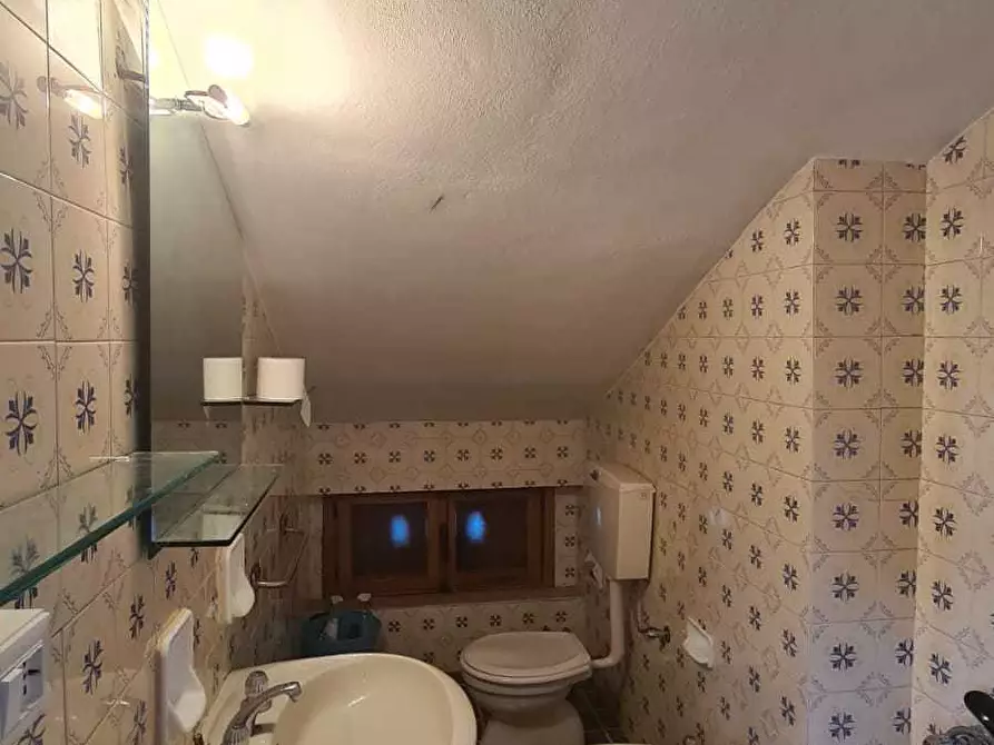 Immagine 11 di Mansarda in vendita  in Corso Nizza 28 a Limone Piemonte