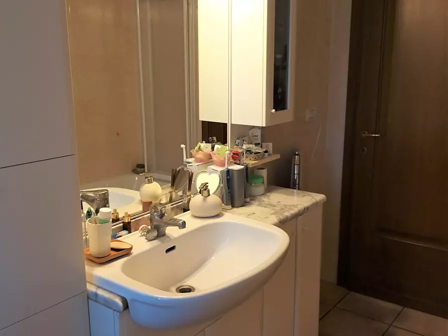 Immagine 28 di Porzione di casa in vendita  in Via dei Fiori a Passignano Sul Trasimeno