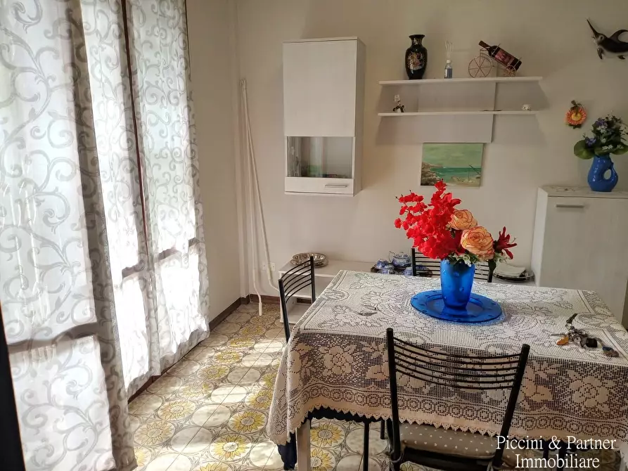 Immagine 16 di Quadrilocale in vendita  in Via Magliano 15 a Massa