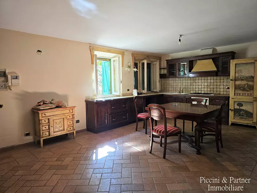 Immagine 28 di Baita in vendita  in Via dei Cespugli 10 a Passignano Sul Trasimeno