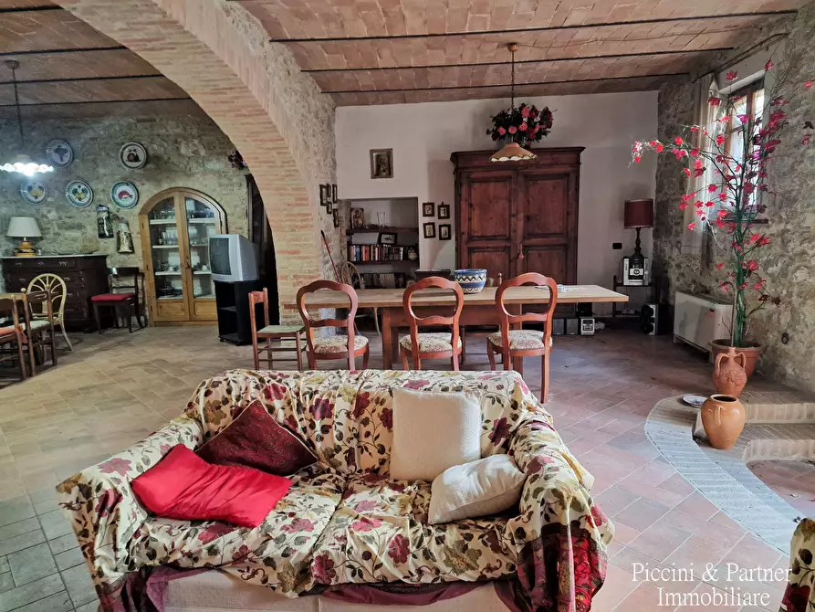 Immagine 9 di Rustico / casale in vendita  in Via del Casello a Corciano