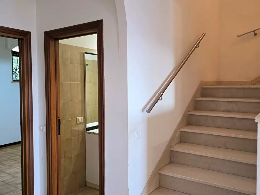 Immagine 24 di Villetta a schiera in vendita  in Via delle Querce 30 a Assisi