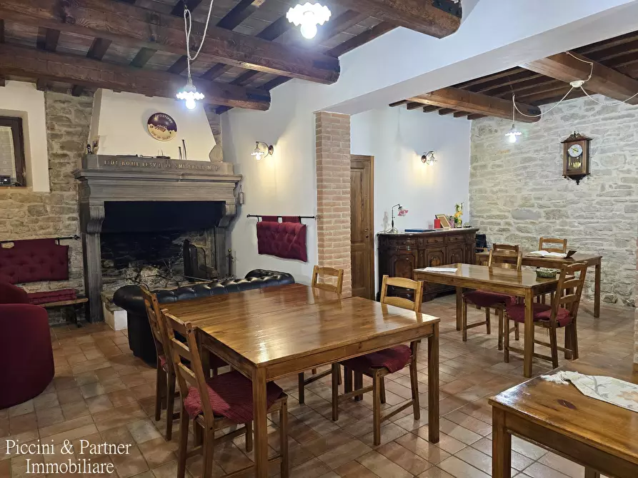 Immagine 7 di Agriturismo in vendita  in S.B.Vecchio a Gubbio