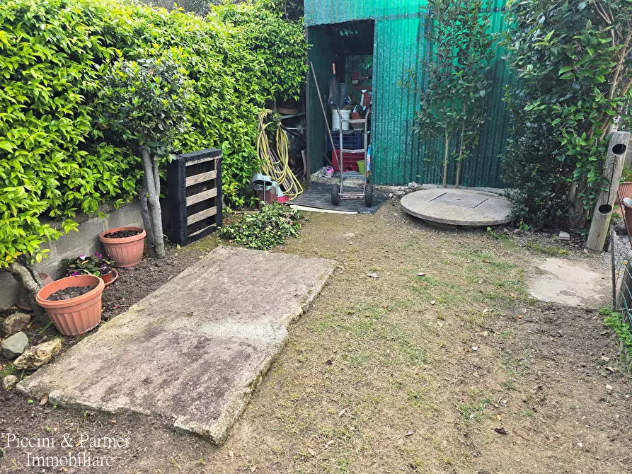 Immagine 56 di Pentalocale in vendita  a Tuoro Sul Trasimeno