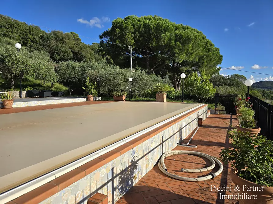 Immagine 80 di Villa in vendita  in Via dei Romani a Magione