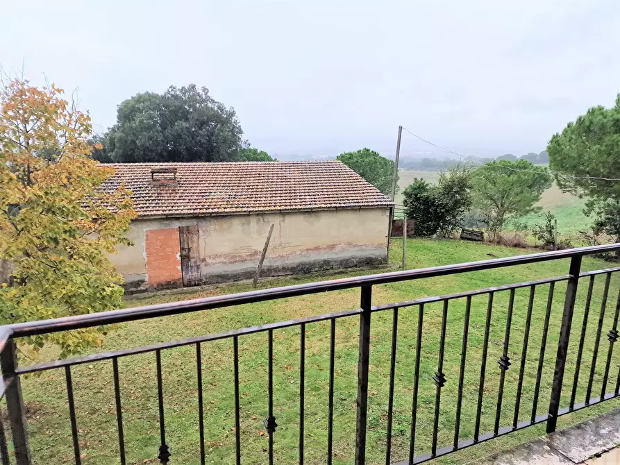 Immagine 32 di Rustico / casale in vendita  in Località Guidonami a Castiglione Del Lago