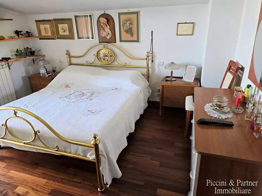 Immagine 48 di Villa in vendita  in Via Lillacci a Perugia