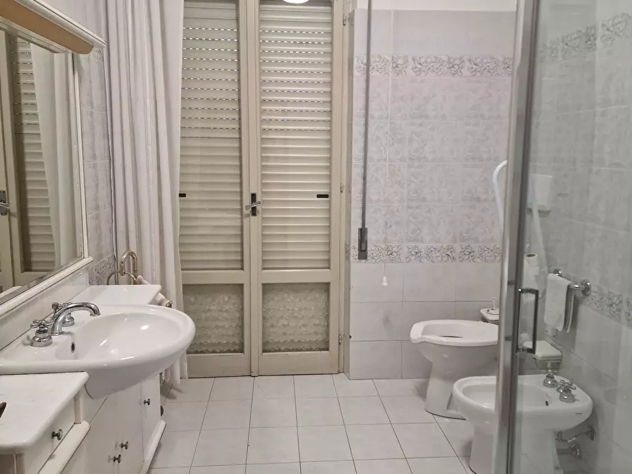 Immagine 32 di Quadrilocale in vendita  in Str. Tiberina Nord 159 a Perugia