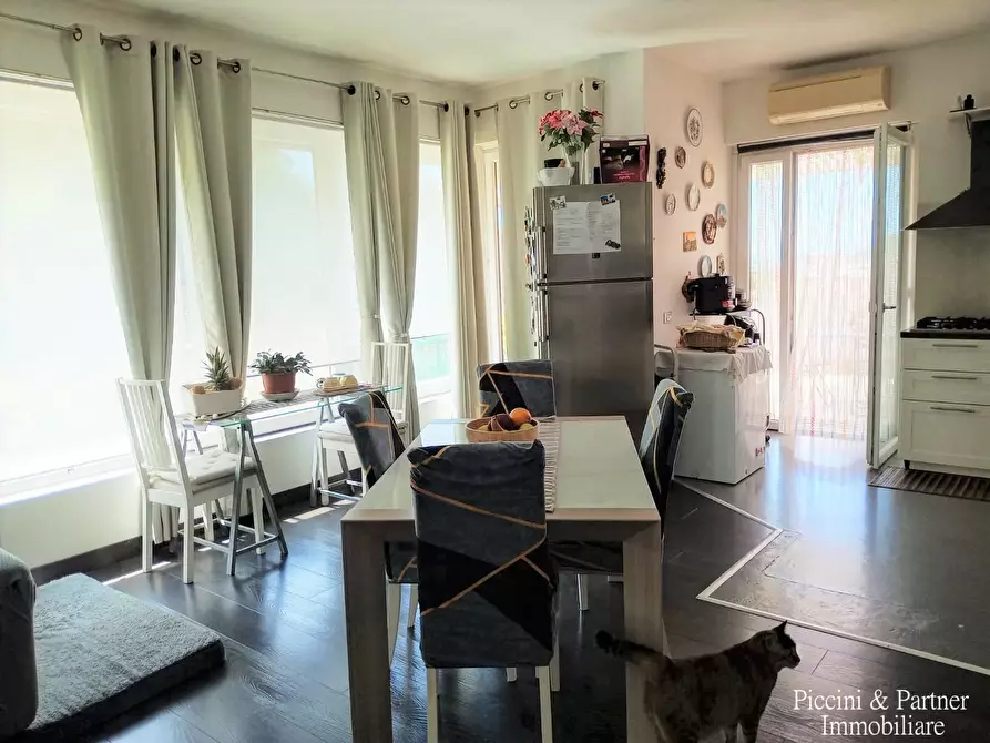 Immagine 5 di Attico in vendita  in Viale XX Settembre 5 a Carrara