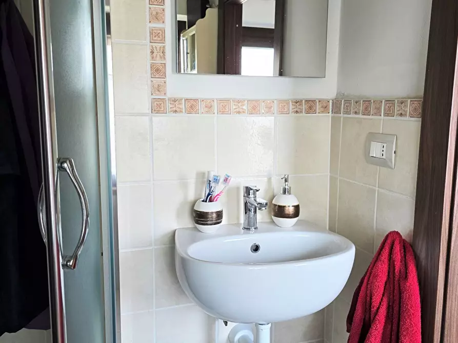 Immagine 59 di Villa in vendita  in Via IV Novembre 15 a Passignano Sul Trasimeno