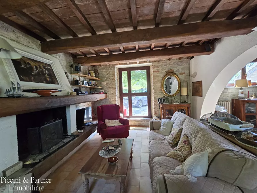 Immagine 35 di Rustico / casale in vendita  in Strada Ponte Resina - Monte Acutello 1 a Perugia