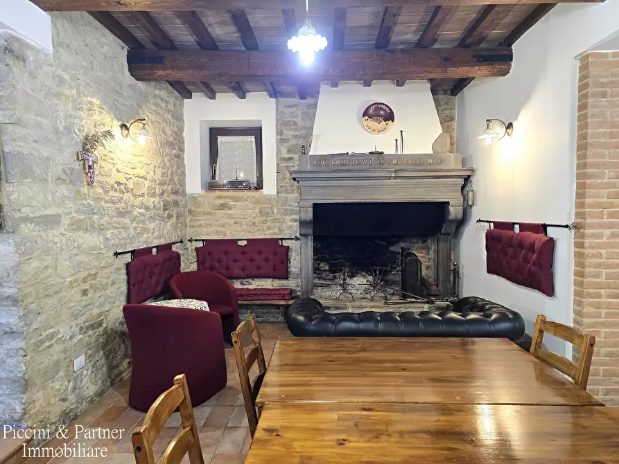 Immagine 9 di Agriturismo in vendita  in S.B.Vecchio a Gubbio