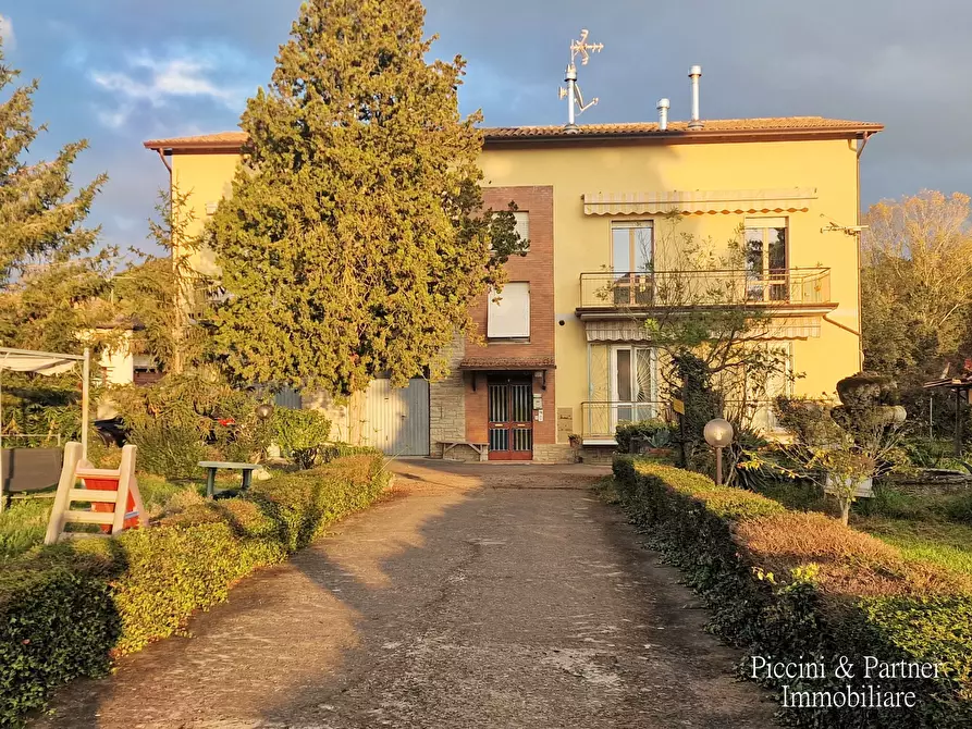 Immagine 1 di Quadrilocale in vendita  in Str. Tiberina Nord 159 a Perugia