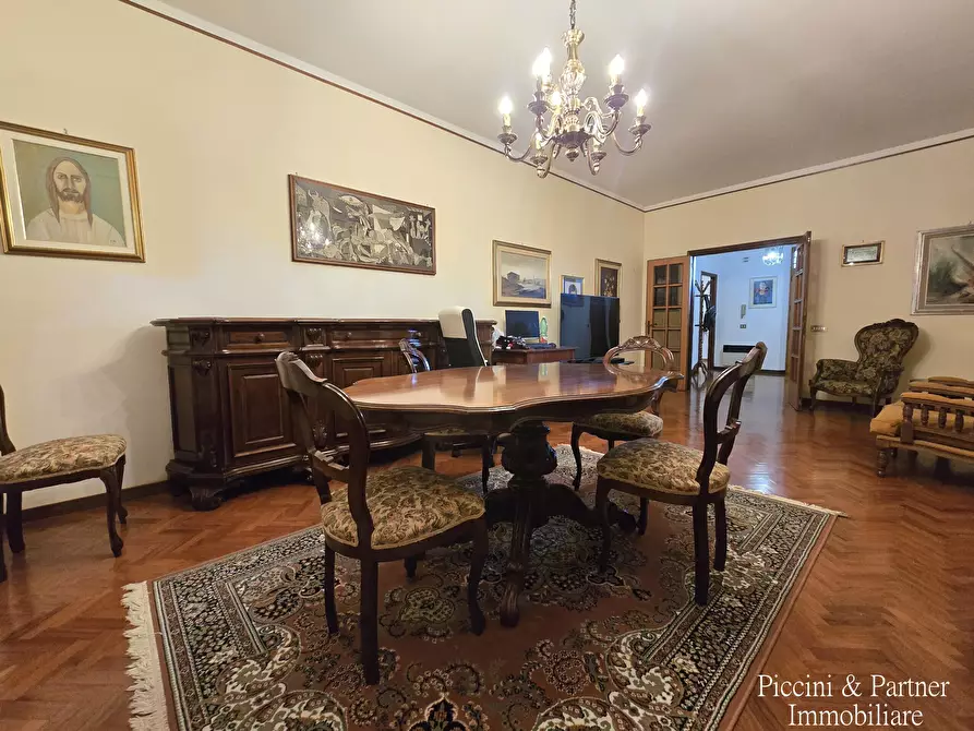 Immagine 19 di Casa bifamiliare in vendita  in Via delle Terme Sud a Montepulciano