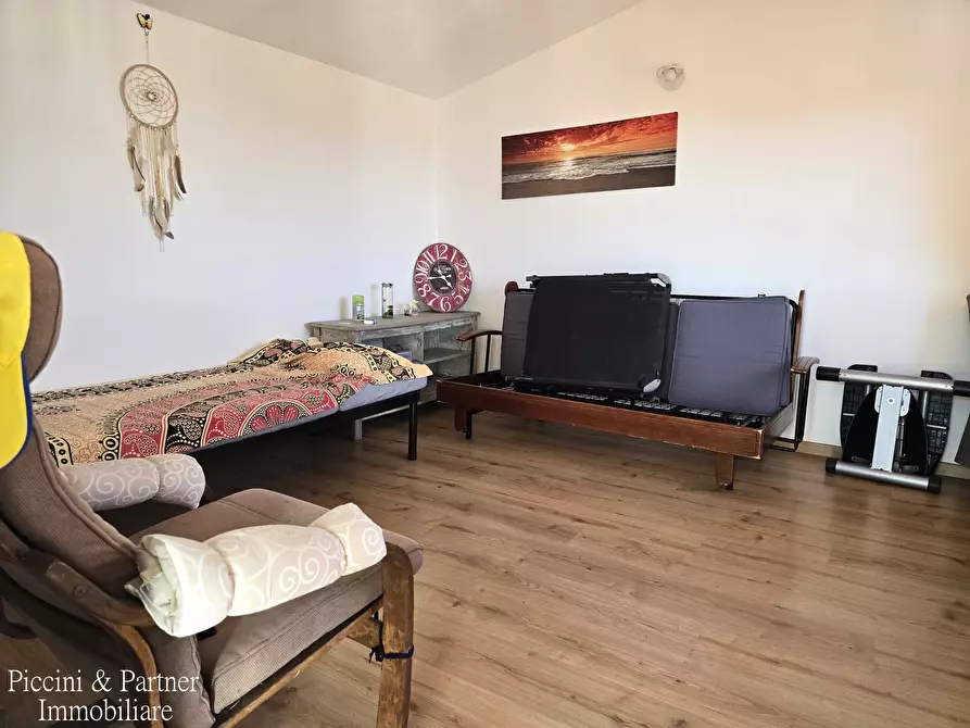 Immagine 35 di Quadrilocale in vendita  in Via Campania a Castiglione Del Lago