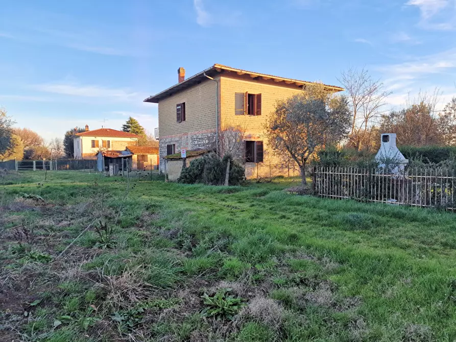 Immagine 50 di Casa bifamiliare in vendita  in Via San Biagio a Castiglione Del Lago