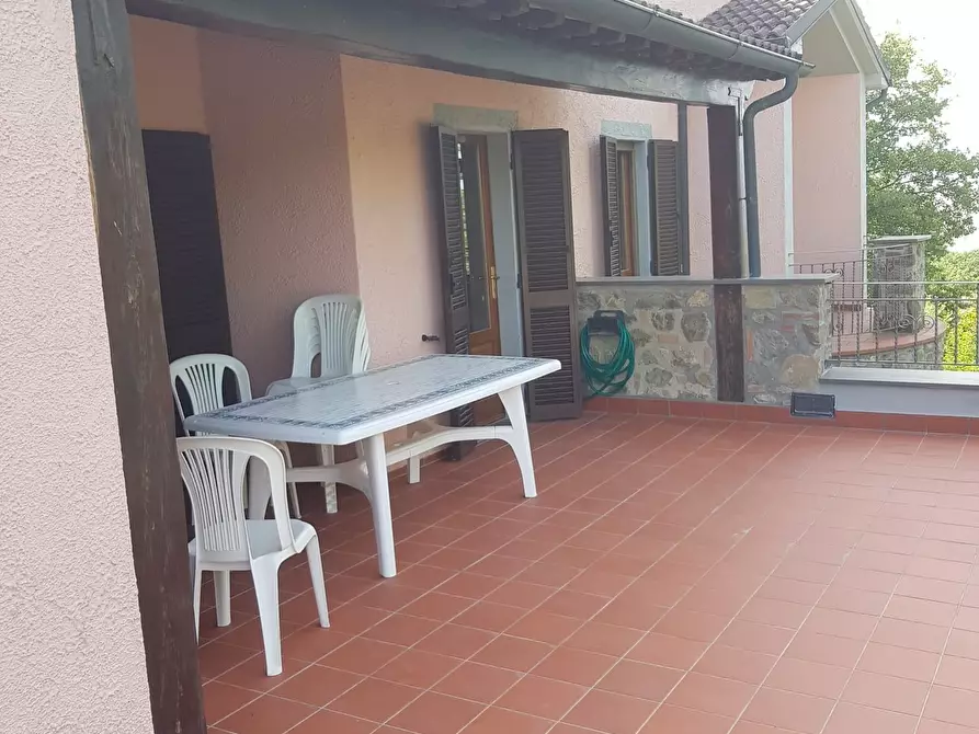 Immagine 11 di Casa bifamiliare in vendita  in Via del Poggio a San Casciano Dei Bagni