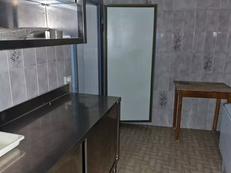 Immagine 34 di Albergo/B&B/Residence in vendita  in Via Po a Chianciano Terme