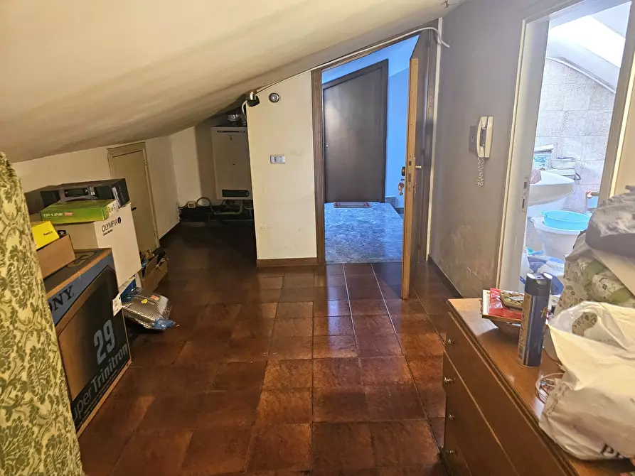 Immagine 35 di Pentalocale in vendita  in Via Ardigò a Perugia