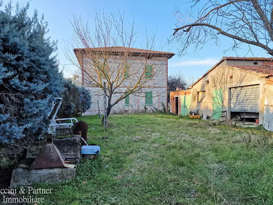 Immagine 3 di Casa indipendente in vendita  in Via Anguillara 30 a Castiglione Del Lago
