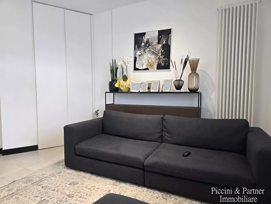 Immagine 7 di Pentalocale in vendita  in Via Roberto Arcaleni a Città Di Castello