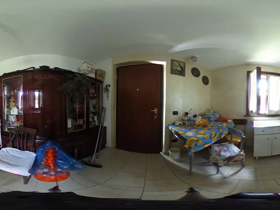 Immagine 41 di Villa in vendita  in Via Saragat 18 a Castiglione Del Lago