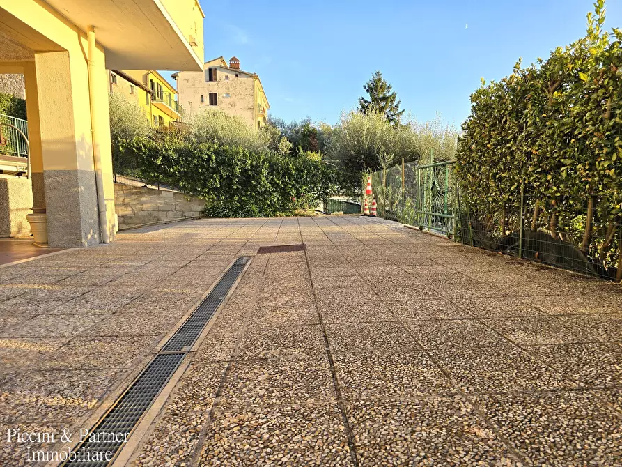Immagine 67 di Porzione di casa in vendita  in Via dei Narcisi 39 a Perugia