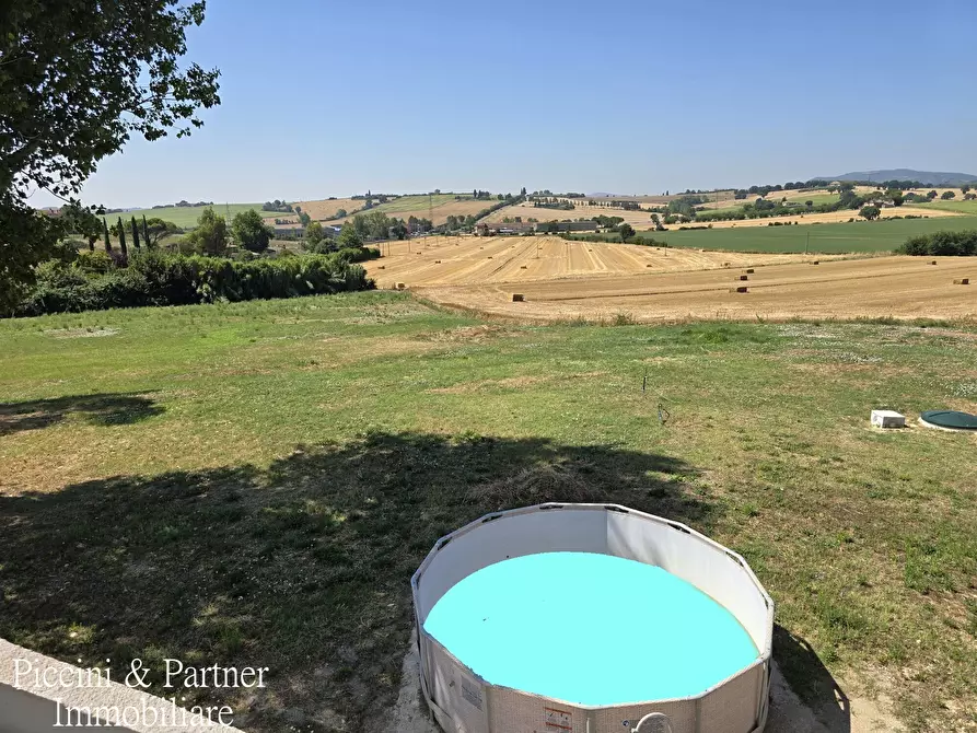 Immagine 8 di Rustico / casale in vendita  in Strada Settevalli 1157 a Perugia