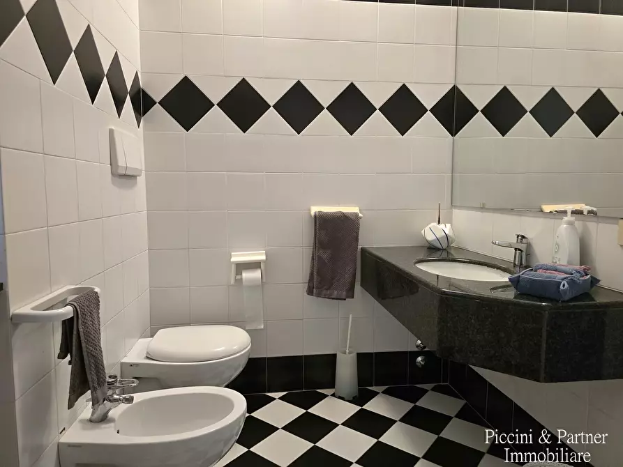 Immagine 28 di Villa in vendita  in Via Col di Lana 89 a Perugia