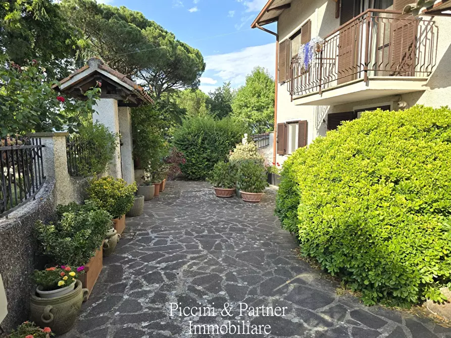 Immagine 3 di Casa indipendente in vendita  in Località Mecucciami 14 a Castiglione Del Lago