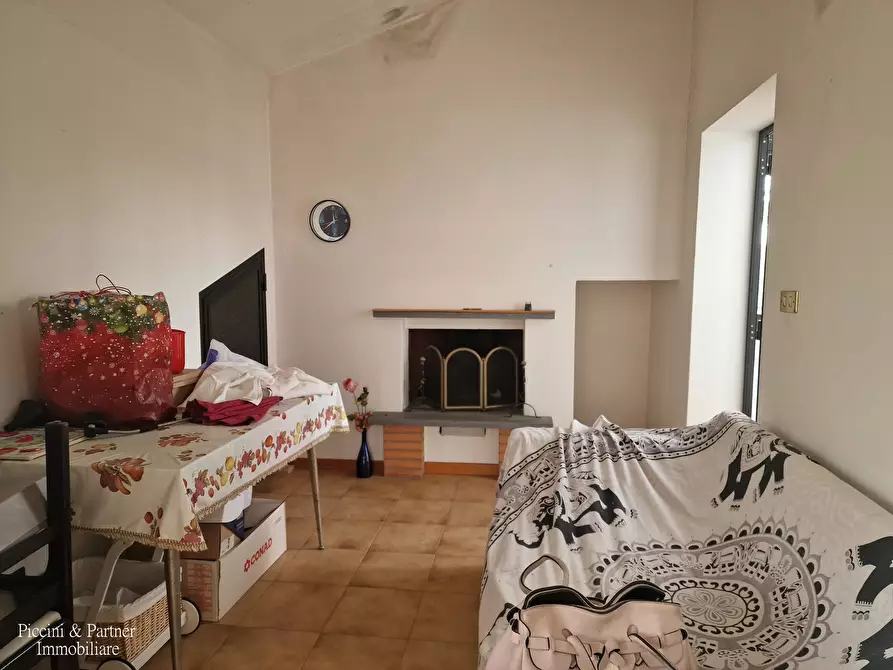 Immagine 29 di Pentalocale in vendita  in Via dei Partigiani 57 a Castiglione Del Lago