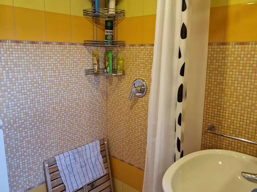 Immagine 29 di Porzione di casa in vendita  in Castello di Greppolischieto a Piegaro