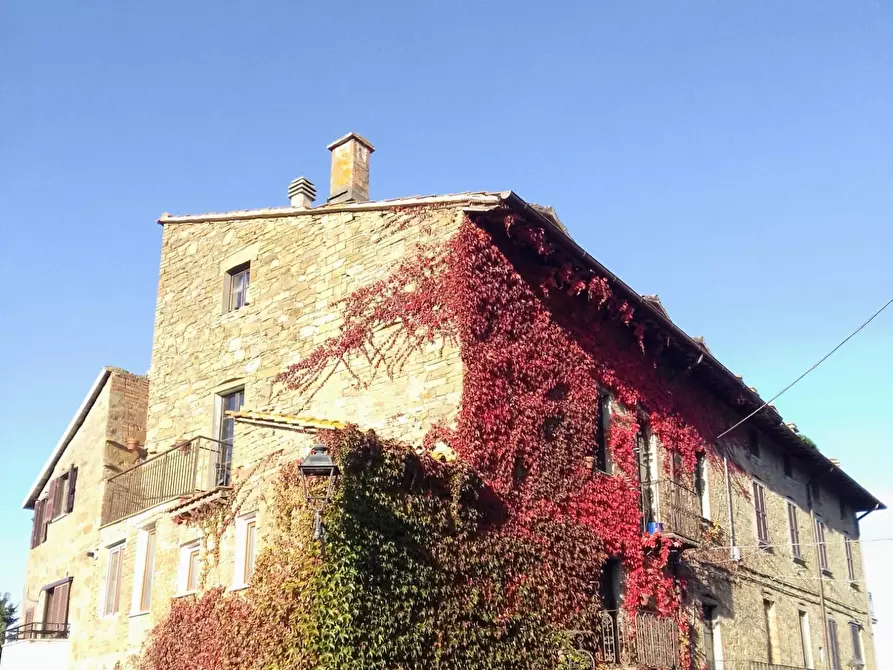 Immagine 1 di Loft/Open space in vendita  in Via Cenaioli a Magione