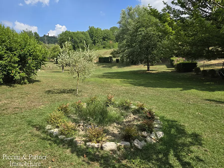 Immagine 12 di Rustico / casale in vendita  in Strada Ponte Resina - Monte Acutello 1 a Perugia