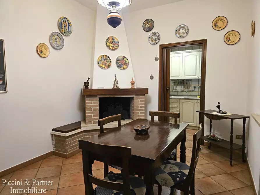 Immagine 22 di Casa bifamiliare in vendita  in Via delle Terme Sud a Montepulciano