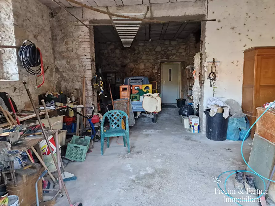 Immagine 41 di Casa indipendente in vendita  in Via Costa a Magione