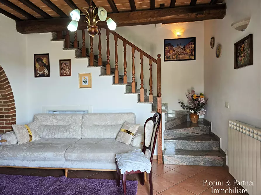 Immagine 30 di Terratetto in vendita  in Via Napoli a Castiglione Del Lago