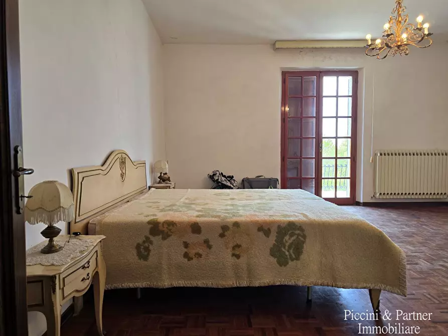 Immagine 77 di Rustico / casale in vendita  in Via Paganico 2 a Castiglione Del Lago